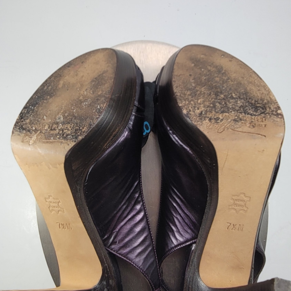 Donald J Pliner Wandie1010 Leather Heels. - Picture 11 of 14